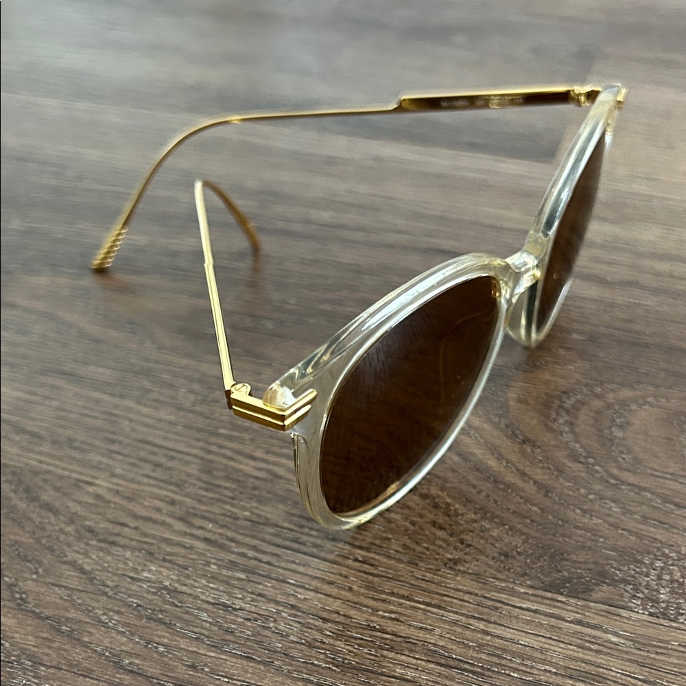 Bottega Veneta Sunglasses - Picture 3 of 3